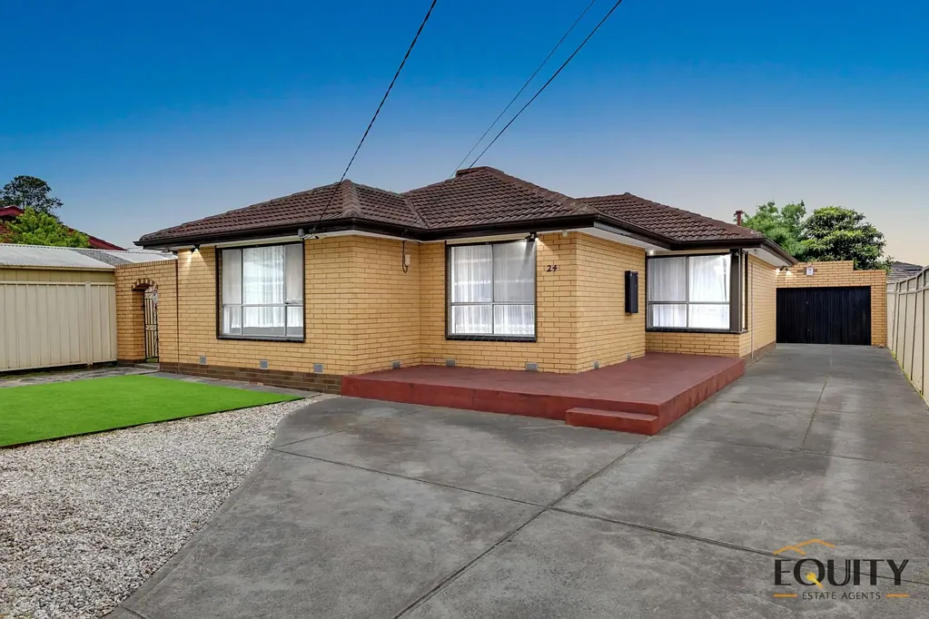 Kings Park 4Kwarto A Hidden Gem with Space, Comfort & Potential!