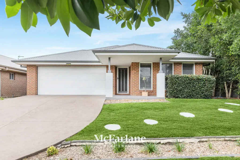 Fletcher 4房  Welcome to 61 Adeline Crescent!