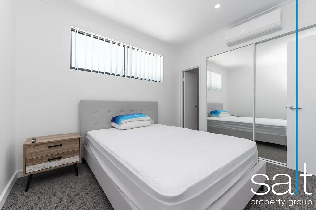 CO-LIVING  | PRIVATE ENSUITE ROOM