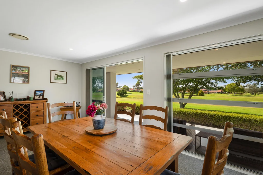 Katikati 3房  VENDOR HAS LEFT- GOLF COURSE IS STAYING