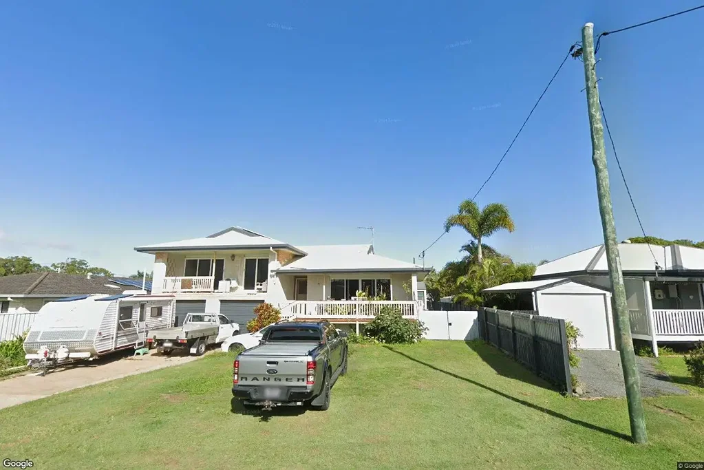 11 Long Street, Point Vernon, QLD 4655