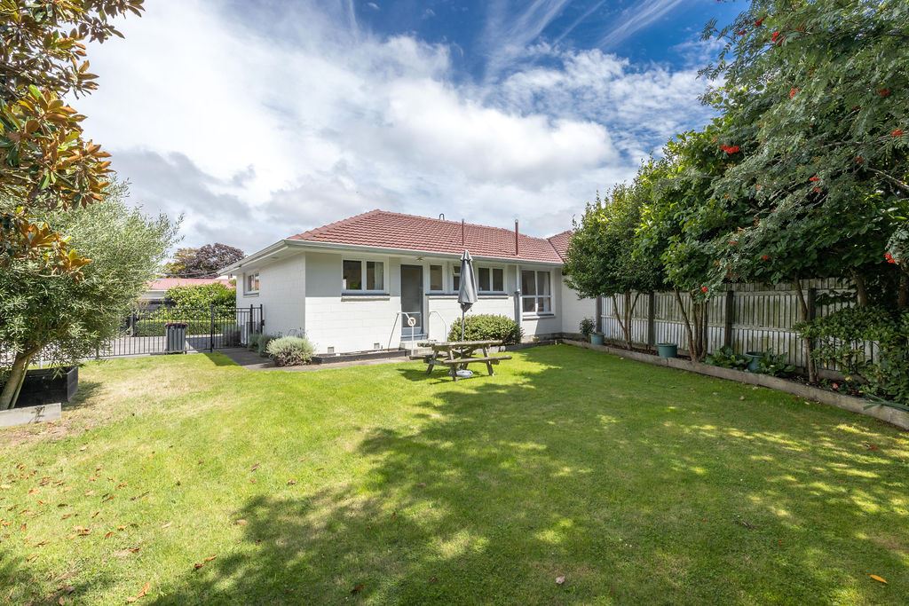 2/4 Hudson Street, Bryndwr, Christchurch, 2房, 1浴