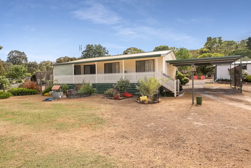 28 Caldwell Street, Heathcote, VIC 3523