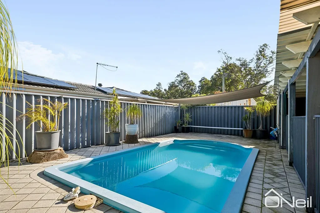 Gosnells 3房  FRESHLY UPDATED HOME WITH ROOM TO MOVE
