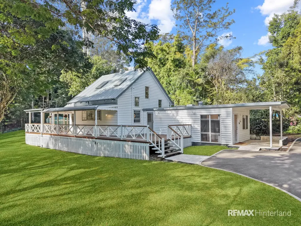 Maleny 3房  OPEN HOME SAT 10.00AM - 10.30AM: Timeless Character. Contemporary Comfort. Rainforest Serenity.