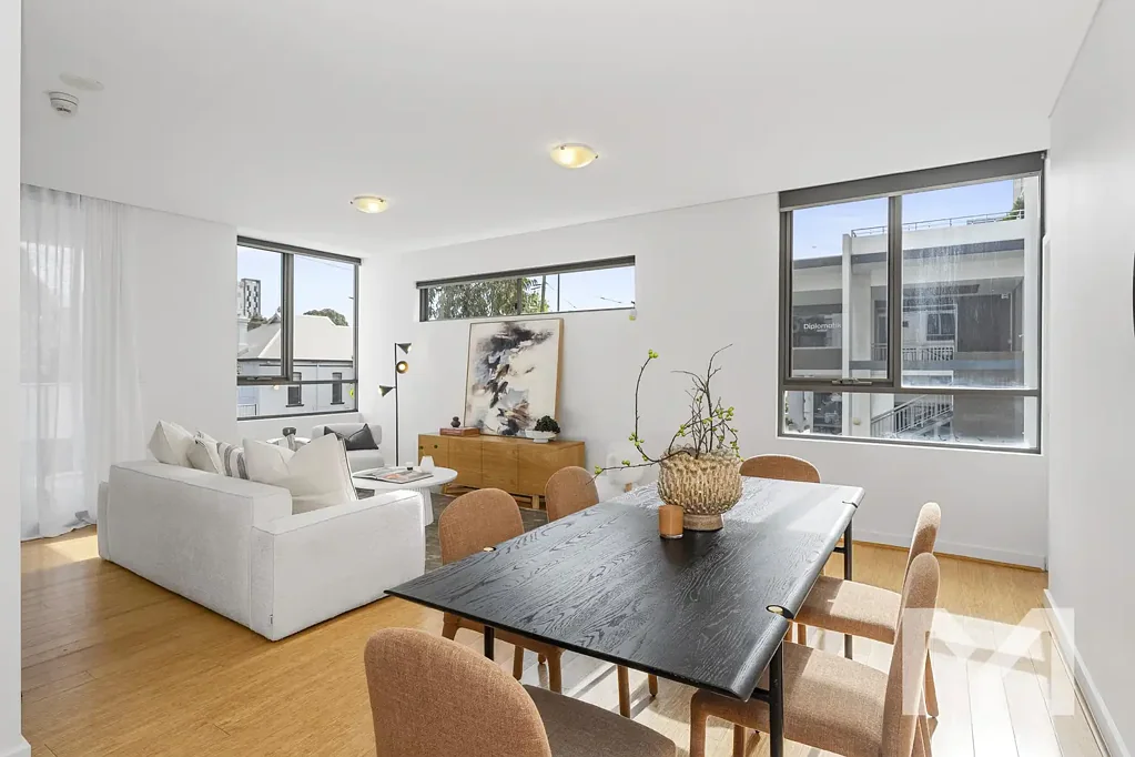 West Perth 2Moenga You're Invited to... Super Sized Living with Kings Park at Your Door