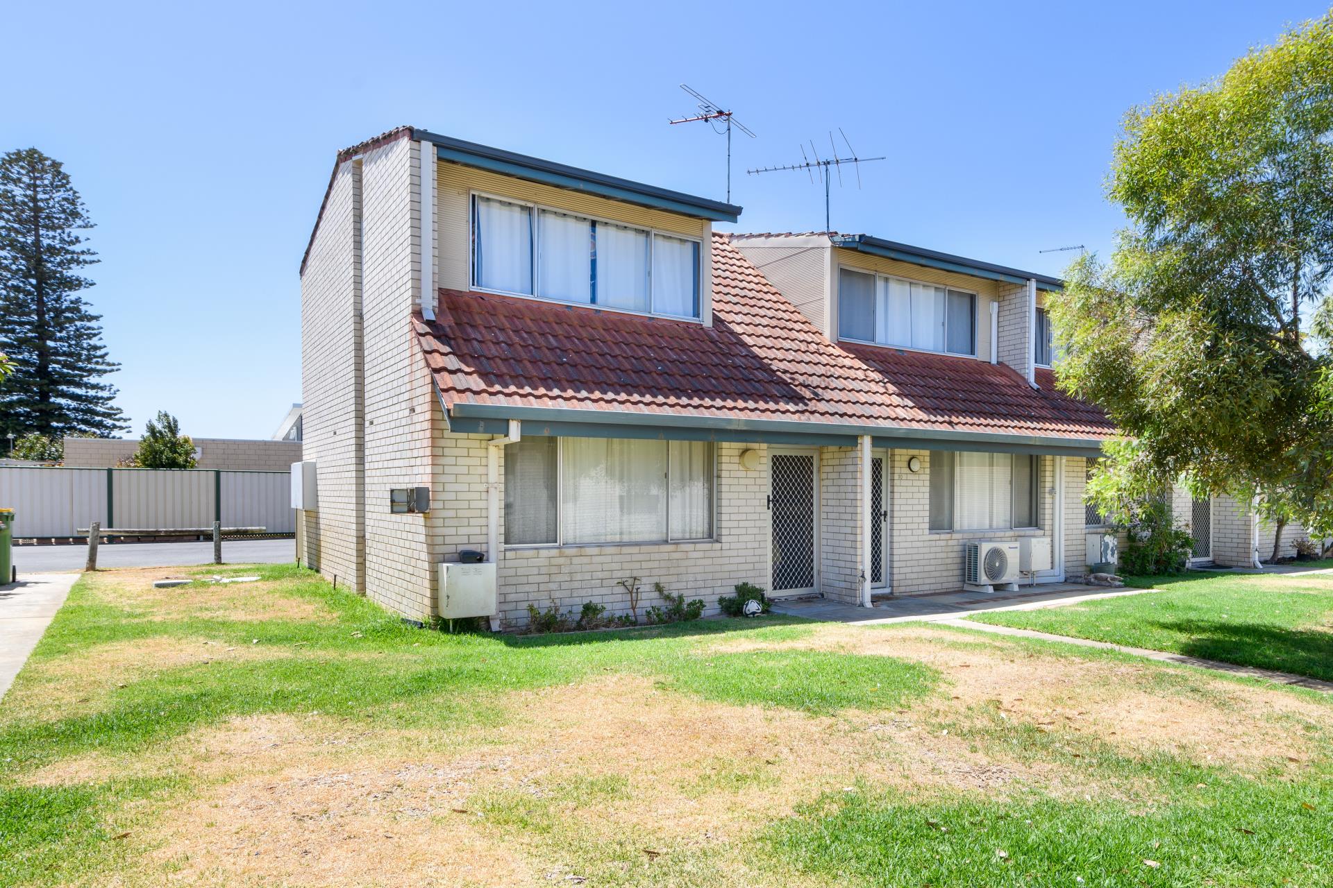 PIER MANSIONS TOWNHOUSE 9 1-3 GEORGE ST, ROCKINGHAM WA 6168, 0 rūma, 0 rūma horoi, Unit