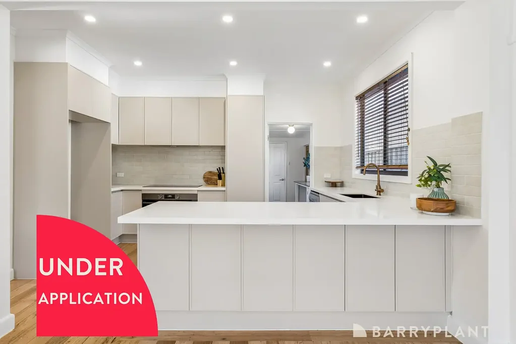 Beautifully Modernised Home in a Prime Rosebud Location
