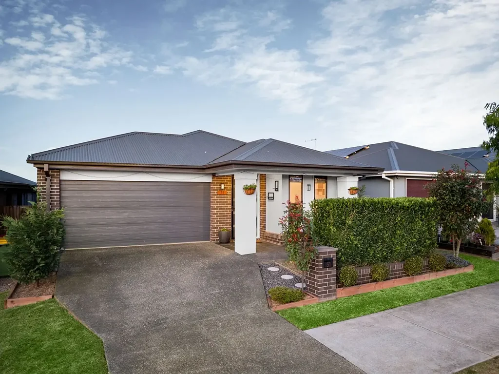 Redbank Plains 4 Slaapkamer Perfect Family Home with Thoughtful Design & Modern Features