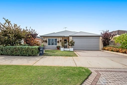 17 Swanbourne Avenue, Secret Harbour
