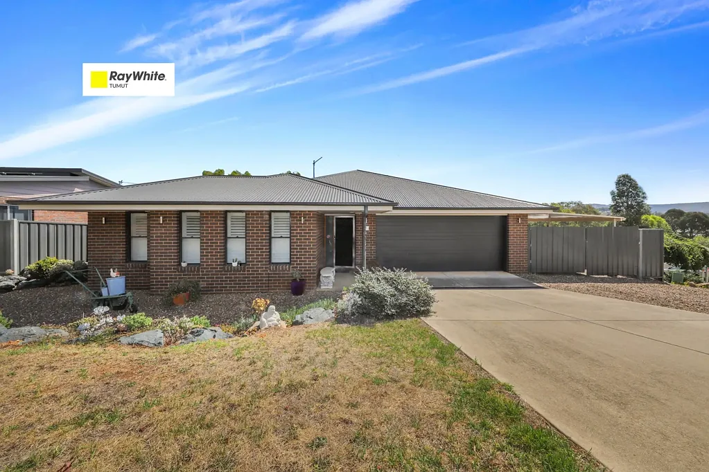 9 Murphy Place, Tumut, NSW 2720