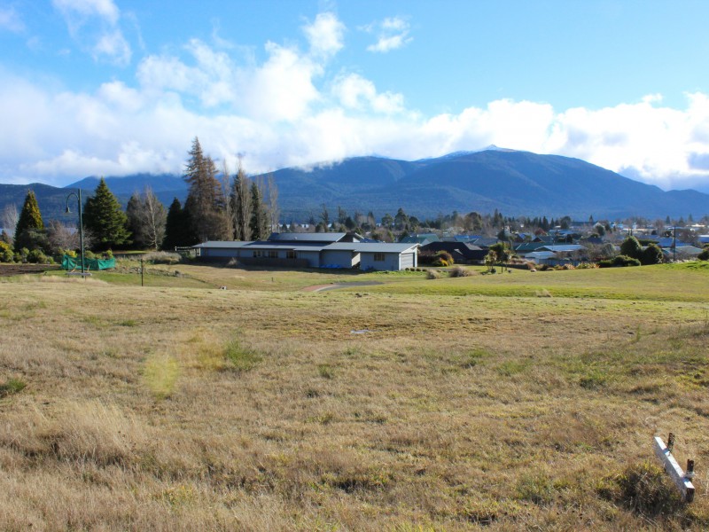 6 Tawera Place, Te Anau, Southland, 3 Schlafzimmer, 0 Badezimmer