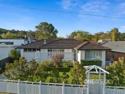 6 HARKNESS AVE, Keiraville