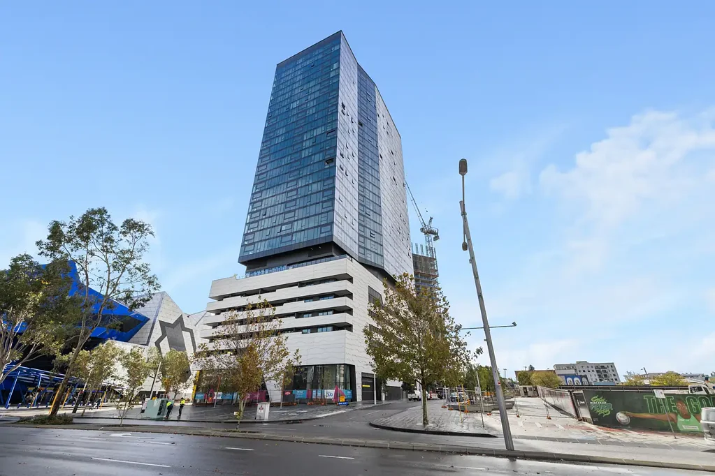 1x1 Apartment in the Heart of the CBD