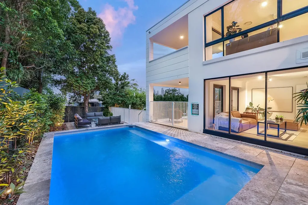 14 Maxwell Brown Drive, Southport, QLD 4215