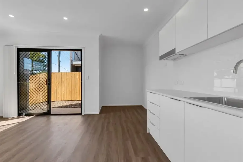 BRAND NEW STUDIO UNITS FURNISHED OR UNFURNISHED