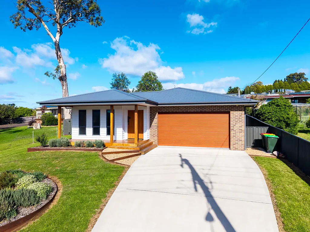 Bega 4房  A STANDOUT HOME DELIVERING THE ULTIMATE MODERN LIFESTYLE