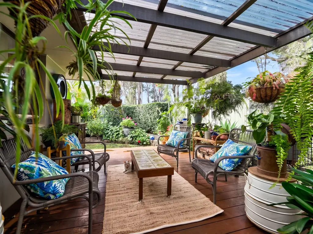 Burleigh Waters 2房  SELLERS HAVE PURCHASED ELSEWHERE - NEEDS TO BE SOLD!!