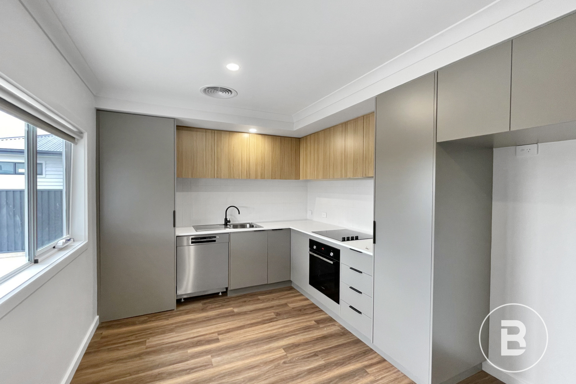 309 ALBERT ST, SEBASTOPOL VIC 3356, 0房, 0浴, Townhouse