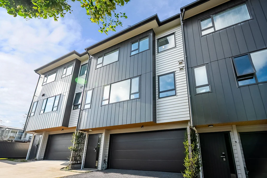 4B Fowler Street, Northcote, North Shore City, Auckland
