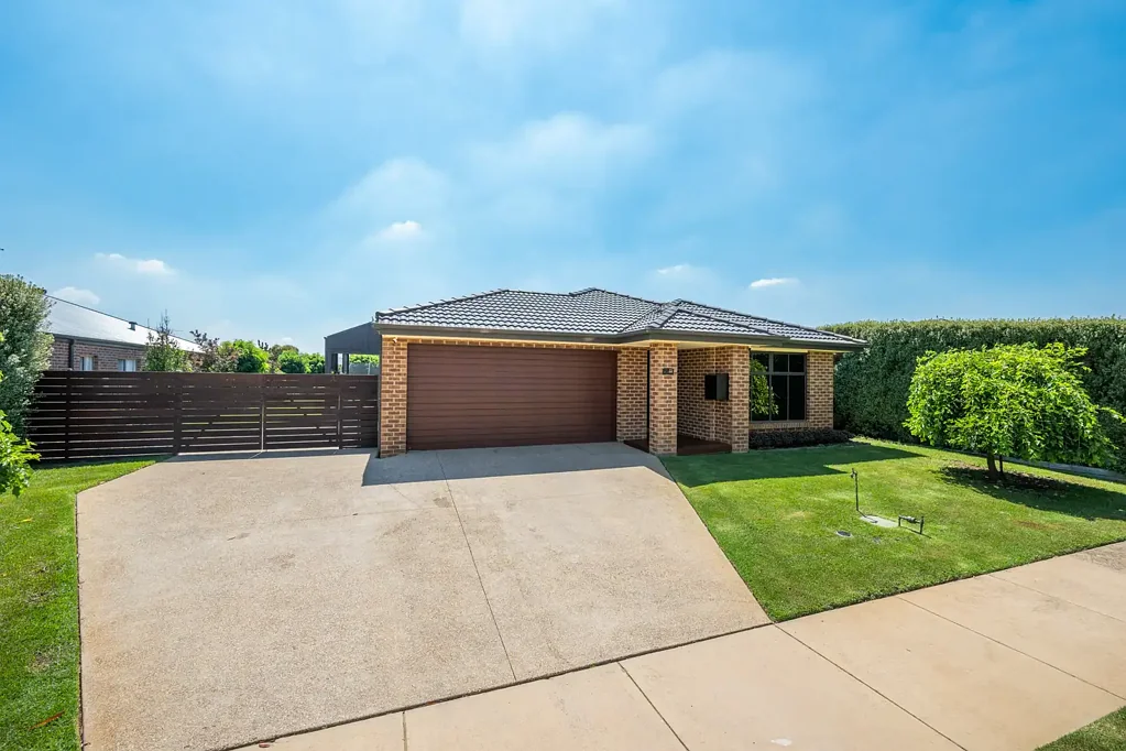 22 Westwood Drive, Mooroopna, VIC 3629