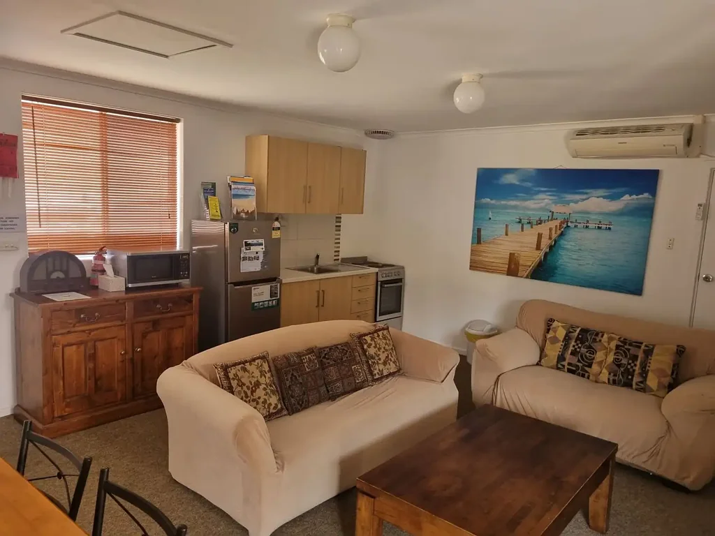 Coastal Living on the Esplanade