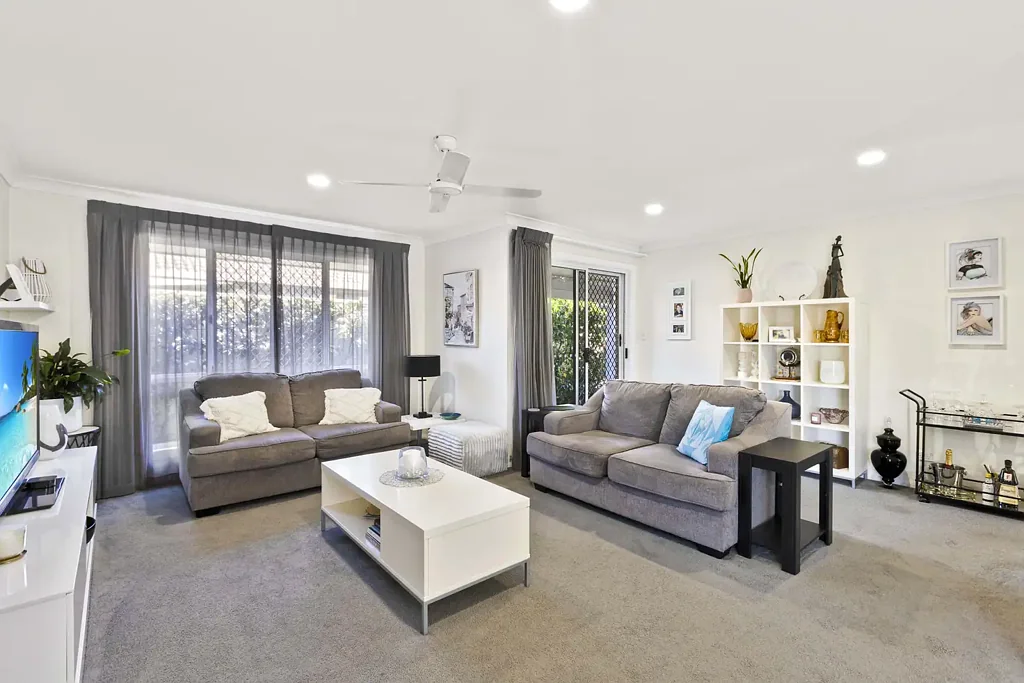 Banora Point 3chambre Peaceful, Private and Immaculately Presented Low-Maintenance Living