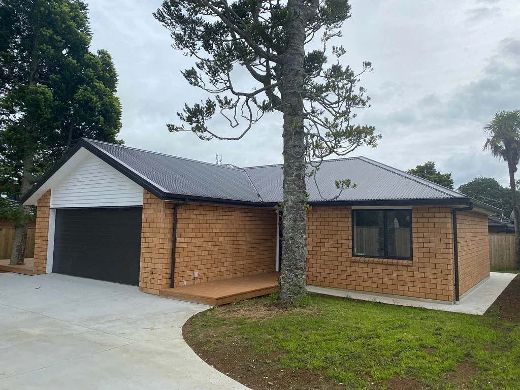 BRAND NEW 3BRM BRICK HOME