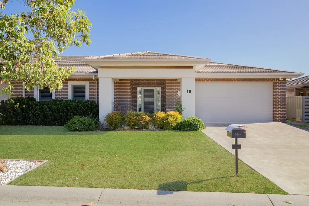 16 The Cove Drive, Fullerton Cove, NSW 2318