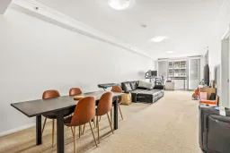 23/7 Bourke Street, Mascot