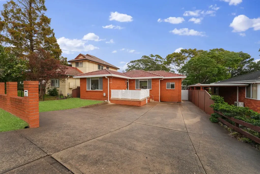 9 Ringrose Avenue, Greystanes, NSW 2145