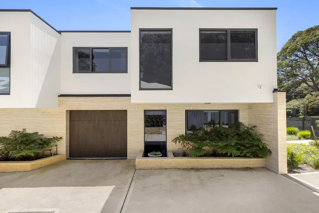 1/7 Hunter Street, Heathcote, NSW 2233