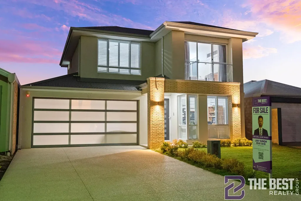 Harrisdale 4chambre A Luxurious Double-Story Masterpiece 2017 Custom Built