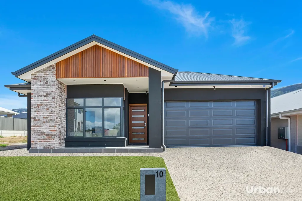 10 Bentwing Road, Huntley, NSW 2530