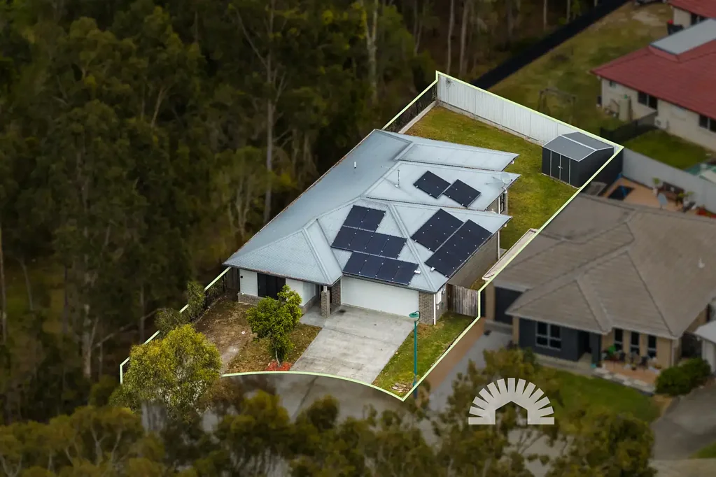 Morayfield 4कमरा Peaceful Family Comfort with a Bushland Backdrop