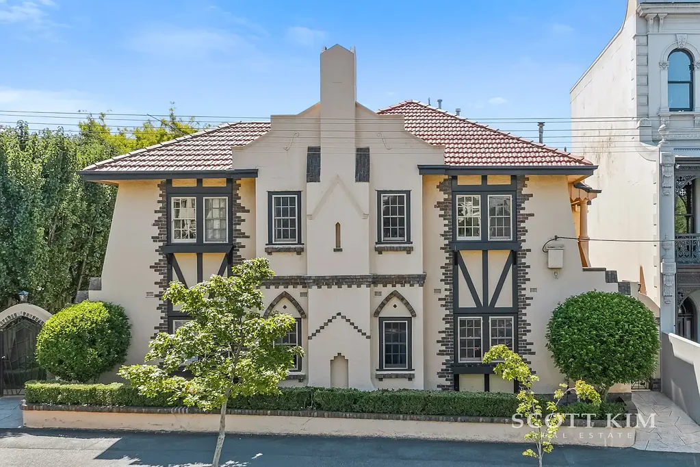 East Melbourne 1chambre Grand Art Deco Charm in Prestigious East Melbourne