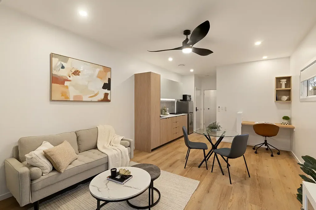 VELO – Fully Furnished Boutique Apartment for a Connected, Active Lifestyle! | All Utilities + Netflix Included