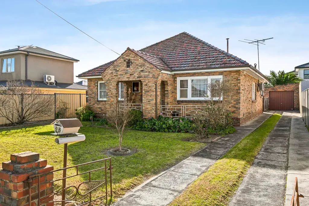 Fawkner 2غرفة نوم Clinker Brick Beauty on 558sqm – A Rare Original Gem