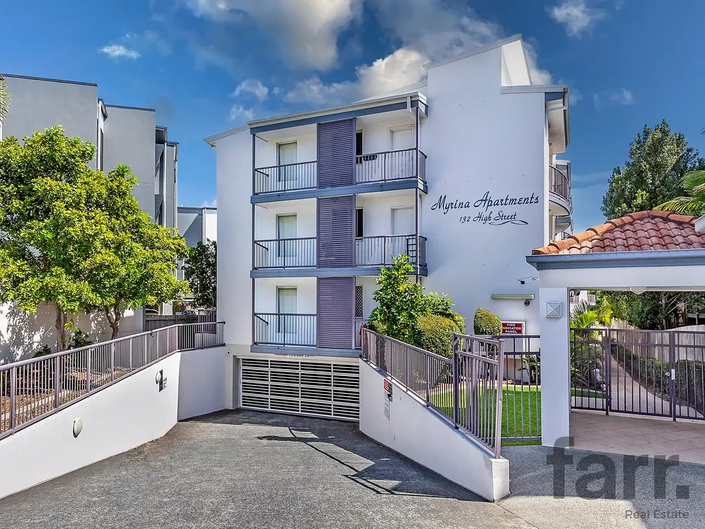 2/132 High Street, Southport, QLD 4215