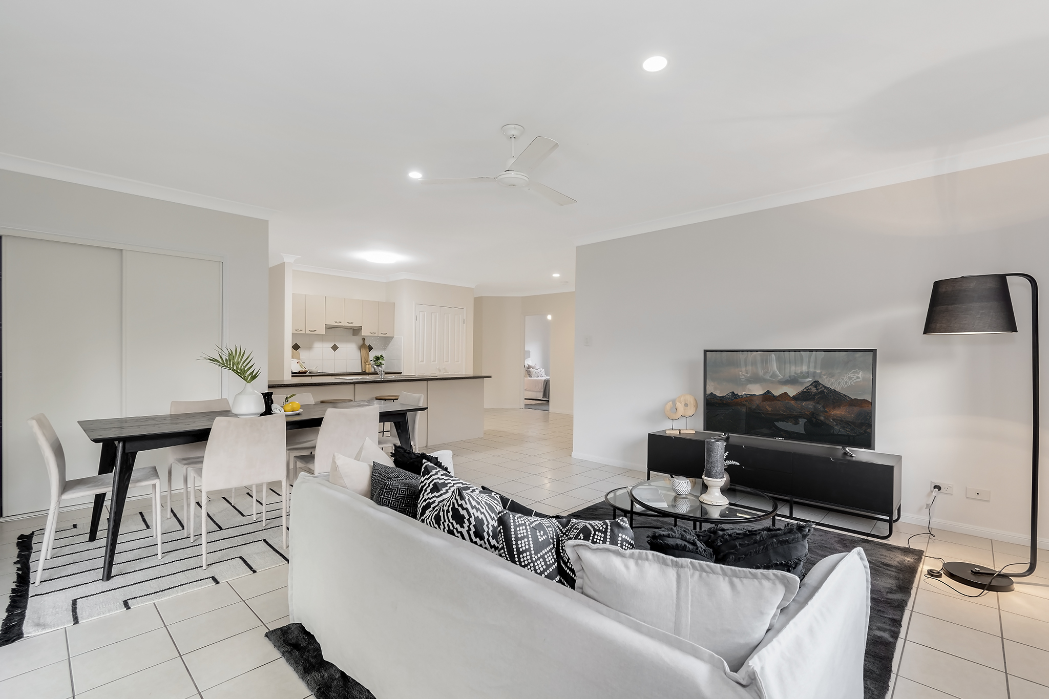 8 SCHNEID ST, MUDGEERABA QLD 4213, 0房, 0浴, House