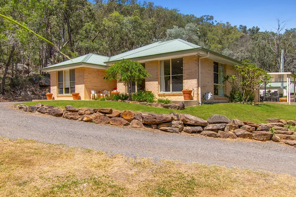 Lower Portland 4 Bedroom Where Rivers Meet and Privacy Reigns with Boat Ramp Access