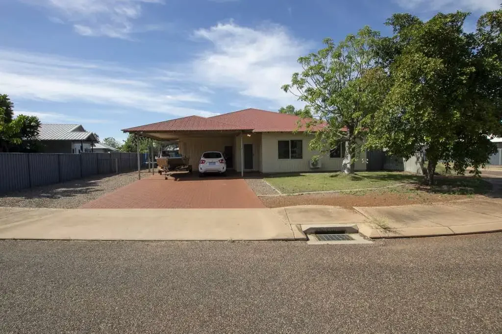 6 Tamarind Meander, Kununurra, WA 6743
