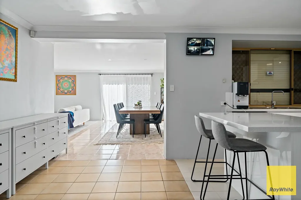 1 Henty Court, Mirrabooka, WA 6061
