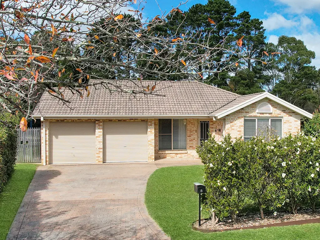 Bowral 4房  Large Level Block - Quiet Cul De-Sac