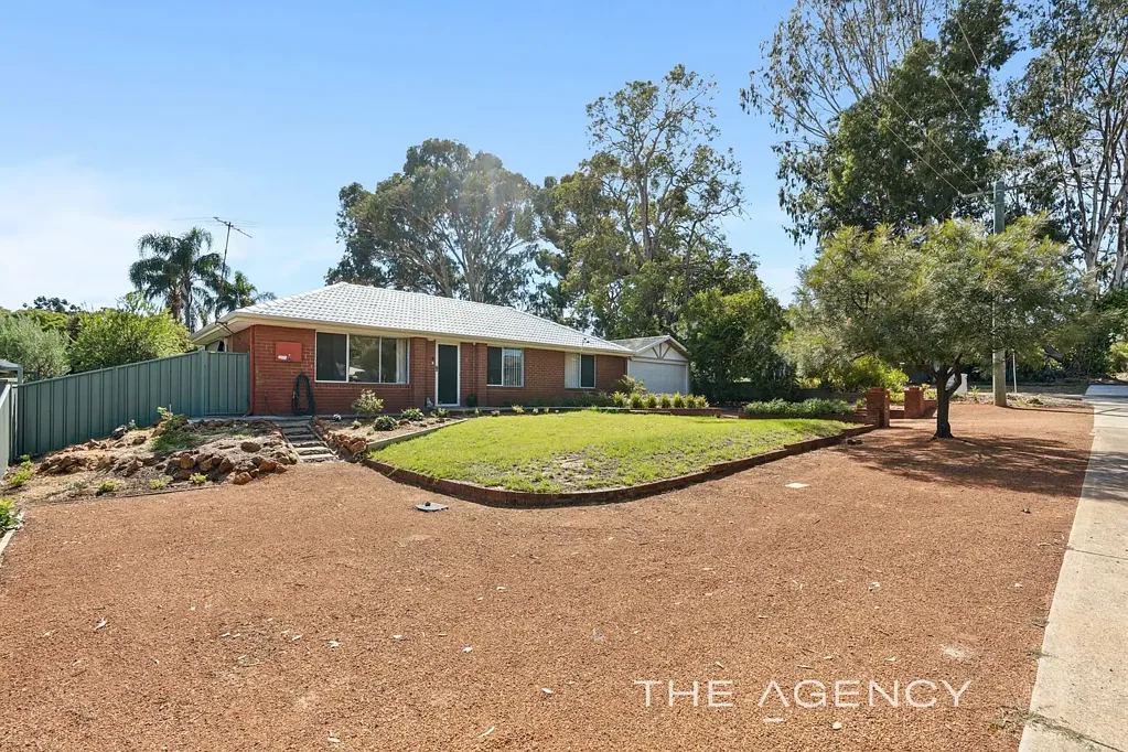 7 Barwon Street, Lesmurdie, WA 6076