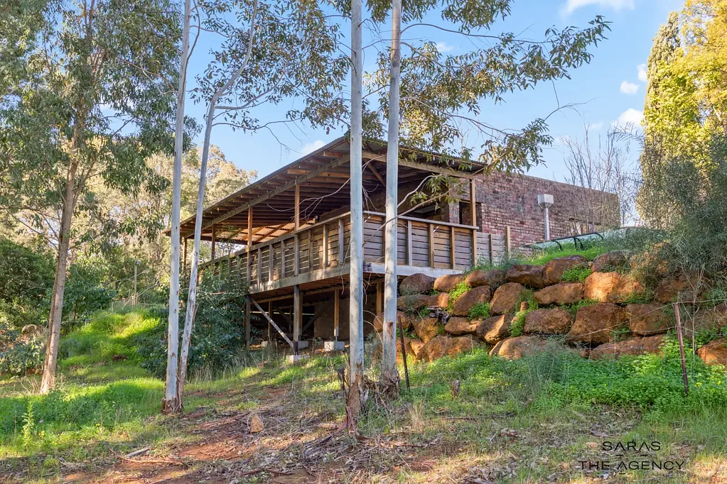 Roleystone 4房  BIG DREAMS. BIG LAND. YOUR ACREAGE LIFESTYLE STARTS HERE.