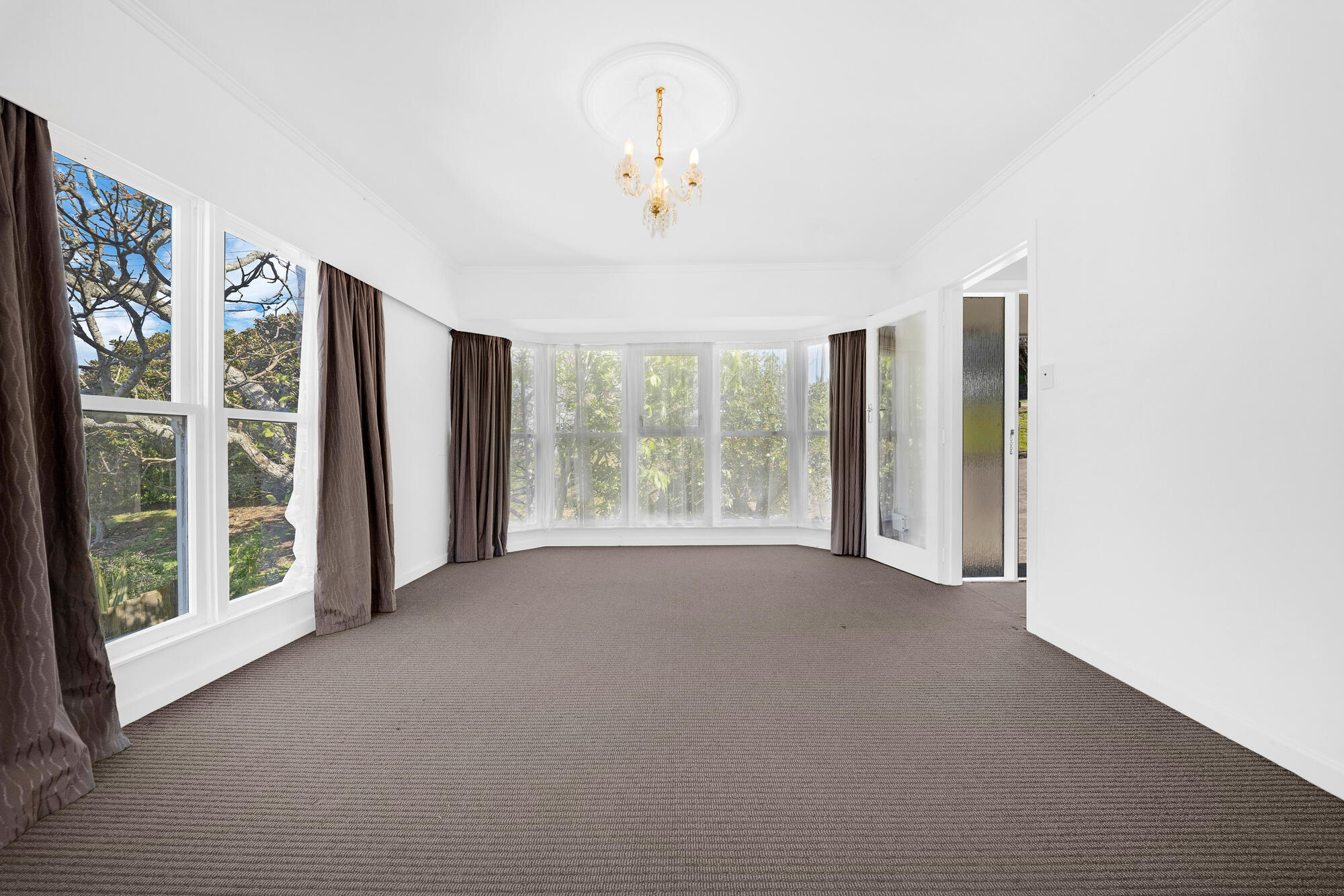 52 Carlton Street, Hillsborough, photo 10