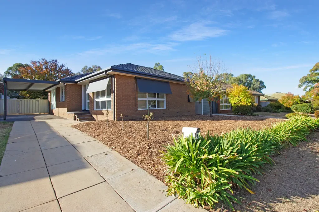 75 Pugsley Avenue, Estella, NSW 2650