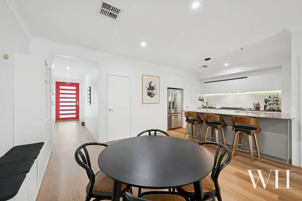 North Coogee 3ห้องนอน Effortless Contemporary Living Moments from the Beach