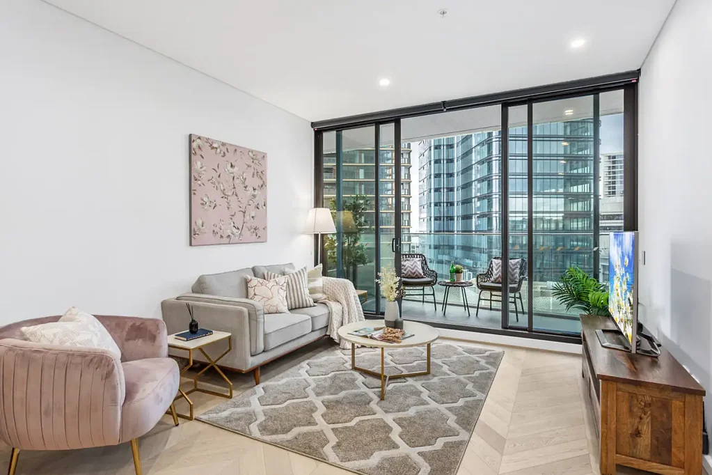 St Leonards 2침실 Luxury Living in 'The Landmark' – Bright & Upgraded Apartment with Two-Bedroom Flexibility